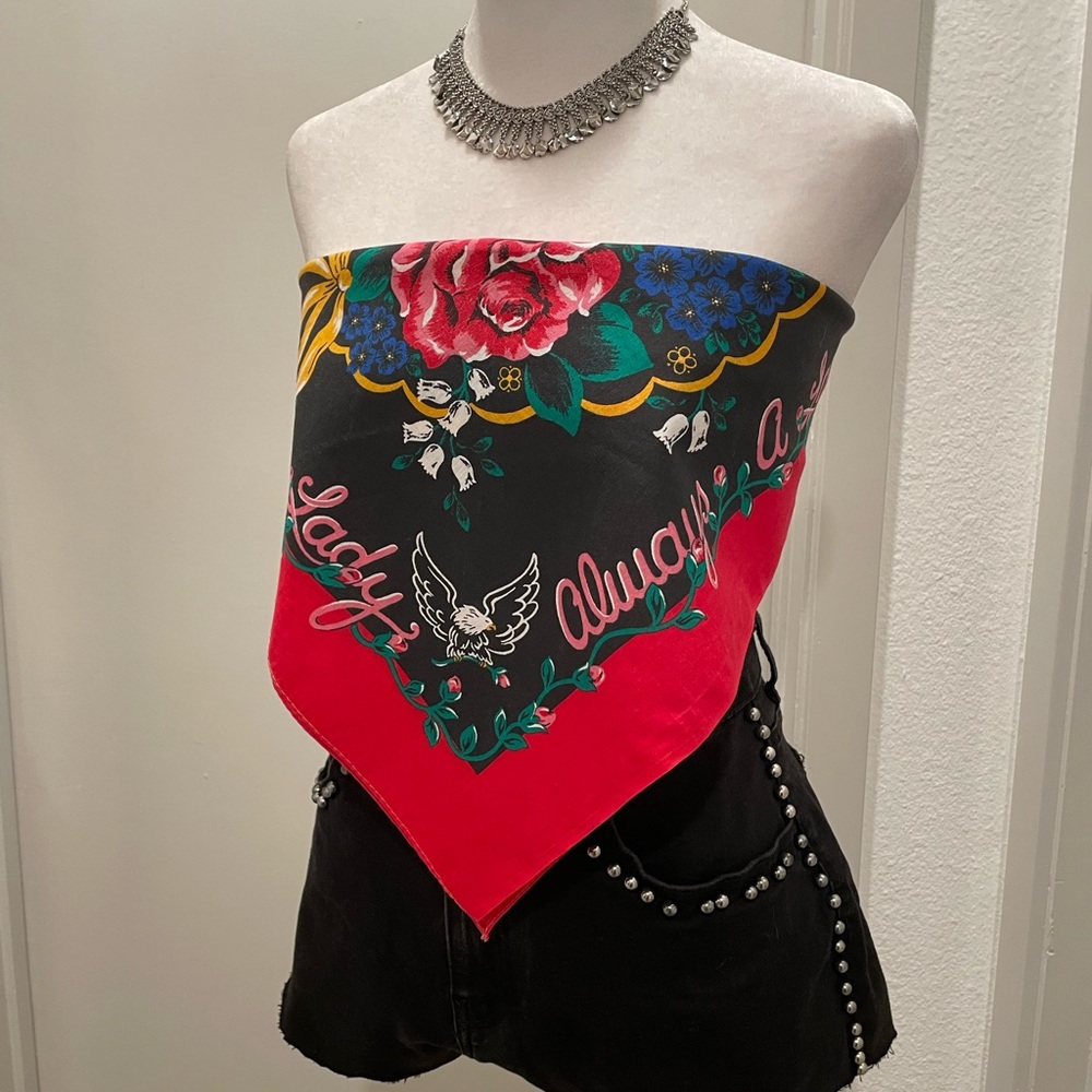 VTG "Always a Lady" Black & Red Multicolor Rose Floral Print Bandana Crop Top